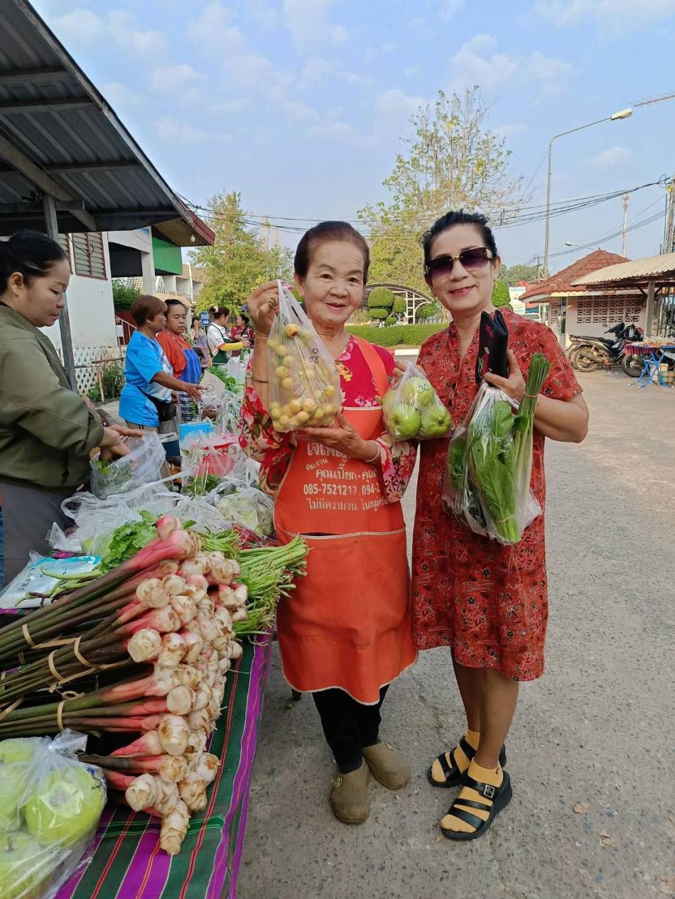เทศบาลตำบลทุ่งฝน ขอเชิญพี่น้องชาวทุ่งฝน มาจับจ่ายซื้อของผลิตภัณฑ์จากชุมชนและกล่มเกษตรกรที่นำมาจำหน่าย ตลาดนัดสีเขียว 